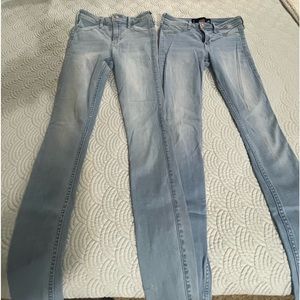 2 pair Hollister Jean Leggings. W25 sz 1